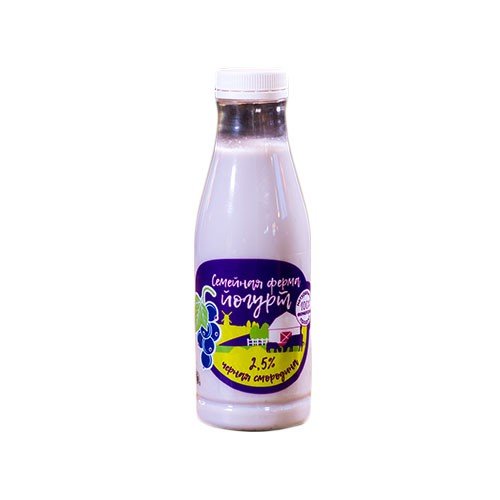 Yogurt black currant 2.5%