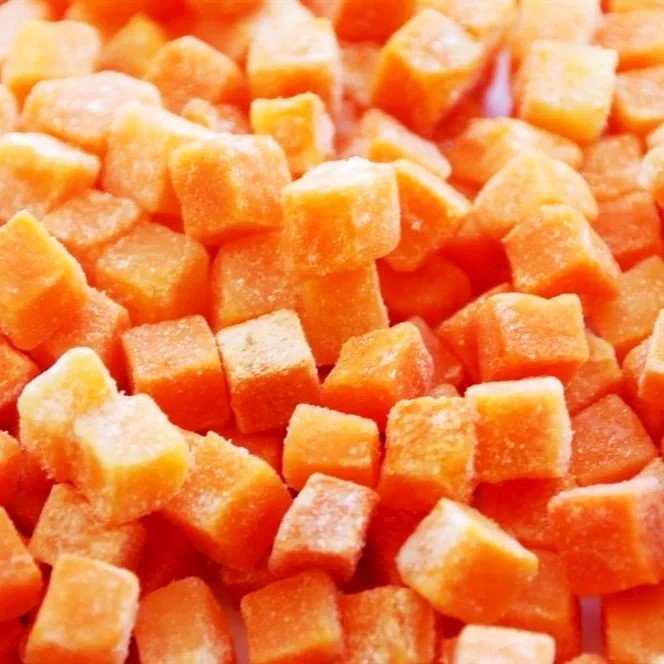 Frozen carrot cube