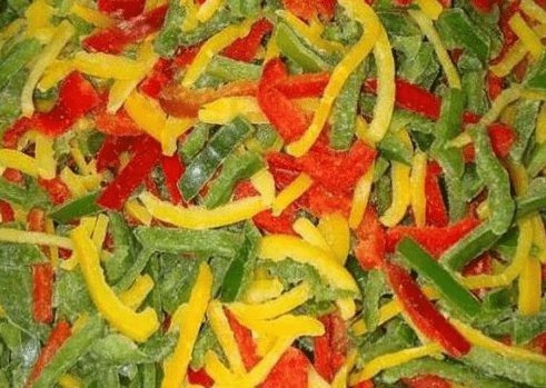 Frozen sweet pepper strips